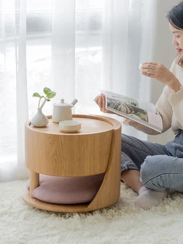 Столик с эркером, маленький журнальный столик в скандинавском стиле, японские татами, роскошная простая современная подушка, маленький круглый столик